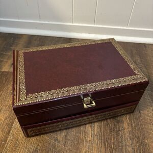 Vintage Mele 3-Tier Sliding Drawer Jewelry Box, Automatic Open, Red Gold USA